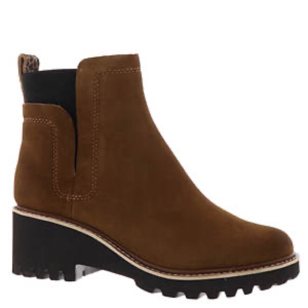Dolce Vita Huey H20 dark brown boot. 8 1/2 brand new